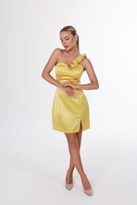 NISSY Dress – Butter Yellow